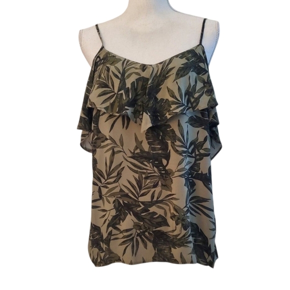 Old Navy Olive Leaf Print Cold Shoulder Ruffled Sleeve Cami Swing Top Size M NWT - Picture 1 of 8